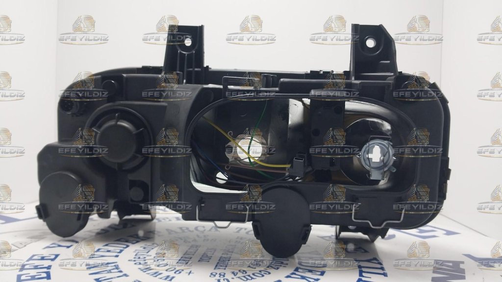 FAR KOMPLE MERCEDES ATEGO MOTORLU SAĞ SİSLİ